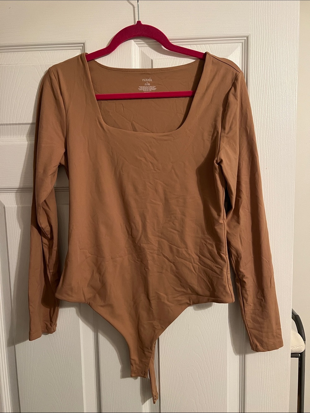 NUUDs Long Sleeve Scoop Neck Bodysuit Never Worn - Picture 1 of 1